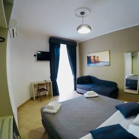 San Marco מלון נאפולי