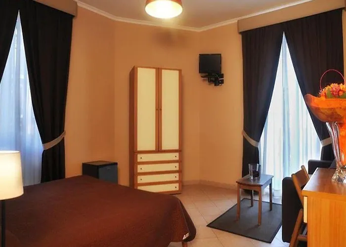 San Marco فندق 3*