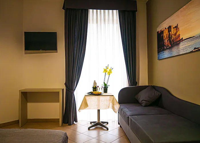 San Marco فندق نابولي